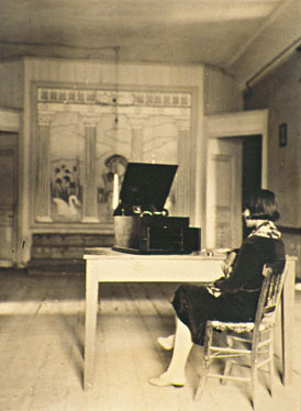 22 Μαϊου 1929. Το Γραμμόφωνο.